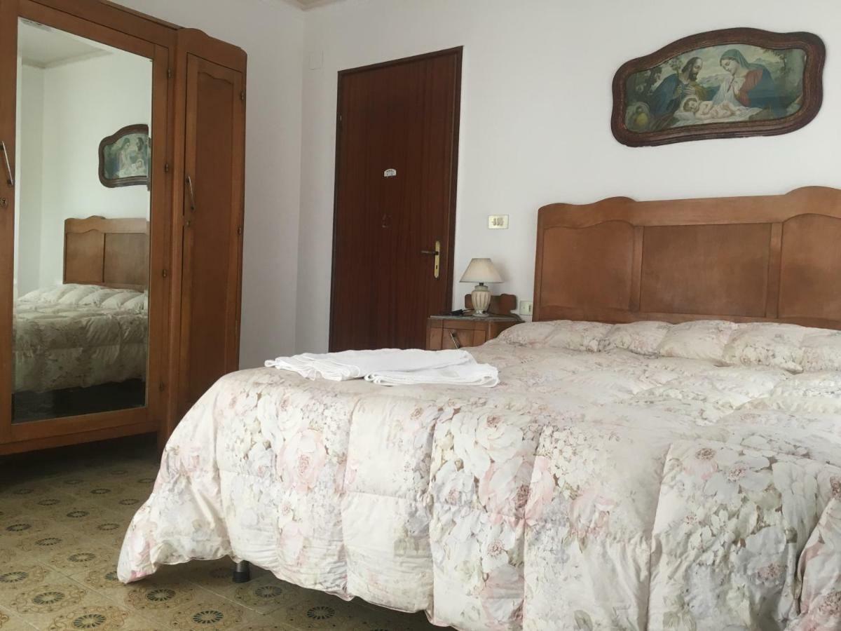 Hotel Casa Salvaggio Grotte  Esterno foto